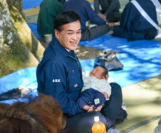 「決める。進める。結果を出す。」